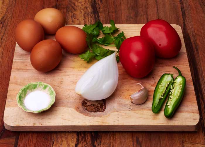 Ingredientes para Huevo a la Mexicana