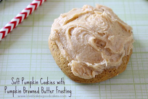 Galletas blandas de calabaza con glaseado dorado de mantequilla de calabaza 2
