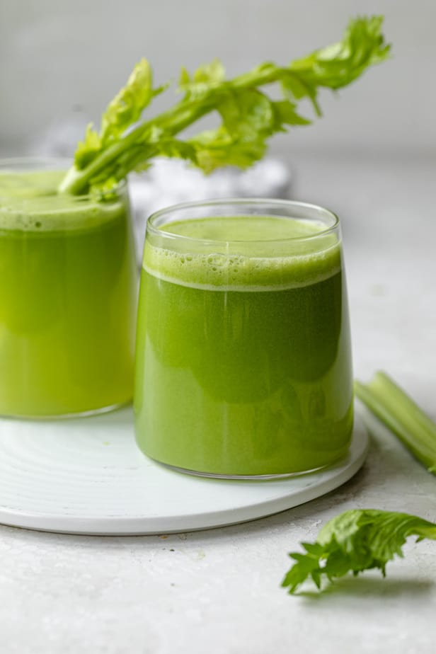 Bebida saludable de jugo de apio