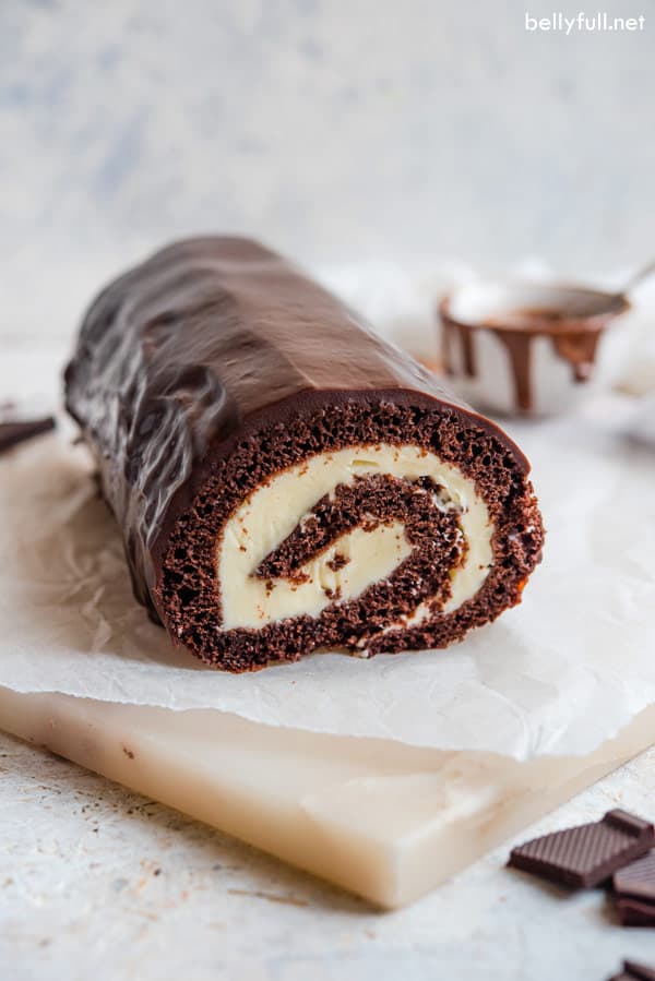 dentro del Swiss Roll Cake sin los extremos