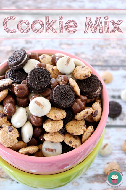 ¡Este Cookie Mix es perfecto para la noche de cine! ¡Reúna a los niños, ponga su película favorita y disfrute de este sencillo refrigerio! #galleta #snackideas