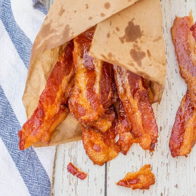 Sobrecarga de tocino con azúcar moreno
