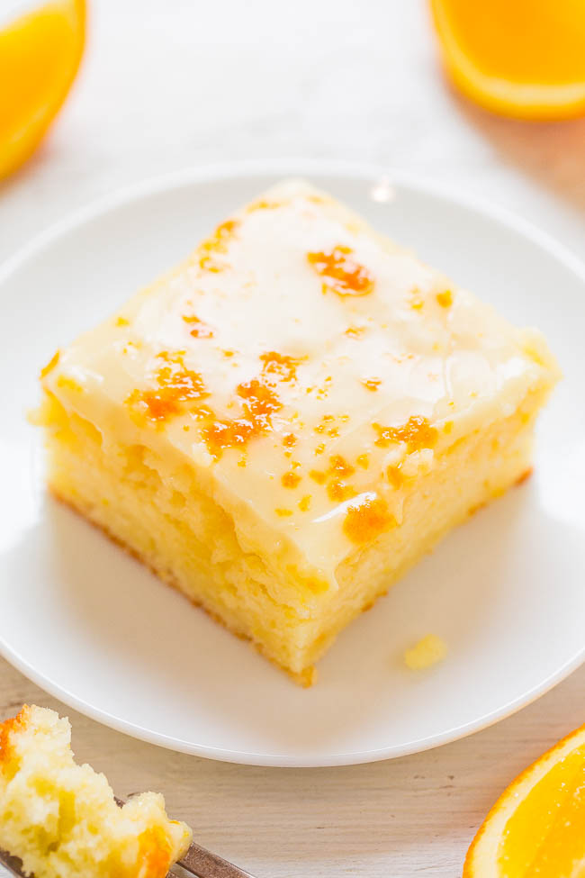 Pastel de naranja con glaseado de miel y naranja - ¡Sabor anaranjado INTRÉPIDO en este pastel FÁCIL, 100% cero, sin mezclador! ¡El jugo de naranja, el extracto de naranja y la ralladura de naranja hacen de este pastel la MEJOR manera de obtener vitamina C!