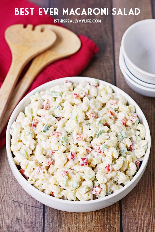 La mejor ensalada de pasta de todos los tiempos: ¿quién sabía que la ensalada de pasta podría ser increíblemente fácil e increíblemente deliciosa? Esta ensalada de pasta es la combinación perfecta de verduras y aderezo cremoso. | medio rayado. con