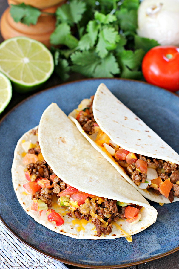 ¡Prueba algo nuevo para el martes de tacos! ¡Puedes hacer fácilmente estos Mexi-Melts caseros en 20 minutos o MENOS!