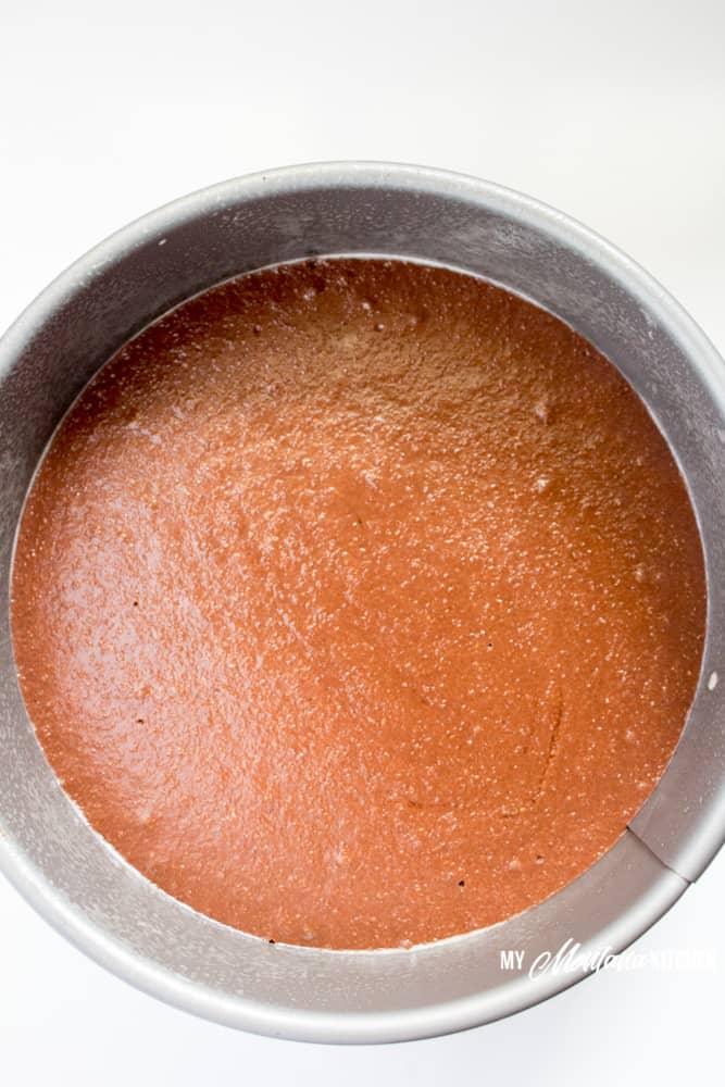 Snickers Brownie Cheesecake (bajo en carbohidratos, THM-S, sin azúcar) #trimhealthymama #thm #thms #lowcarb #keto #sugarfree #glutenfree #brownie #cheesecake #browniecheesecake