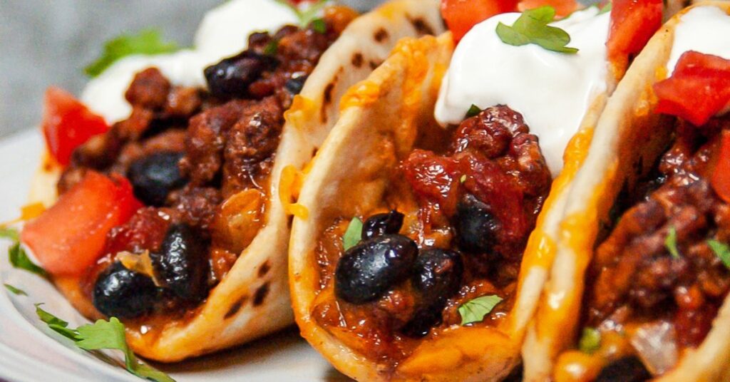 Tacos al Horno con Frijoles Negros de Pavo Cocina Facil